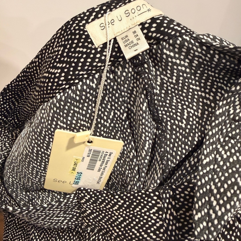 Anthropologie See You Soon Black and Gray Patterned dress pants - Picture 2 of 11